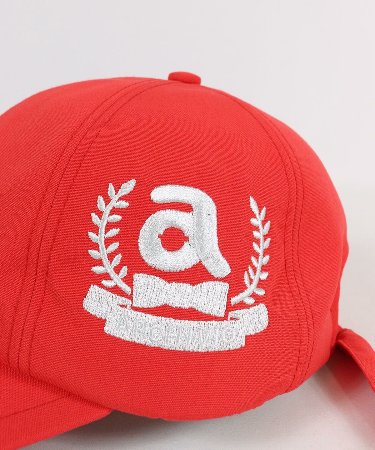 ロゴデザイン部分（レッド）