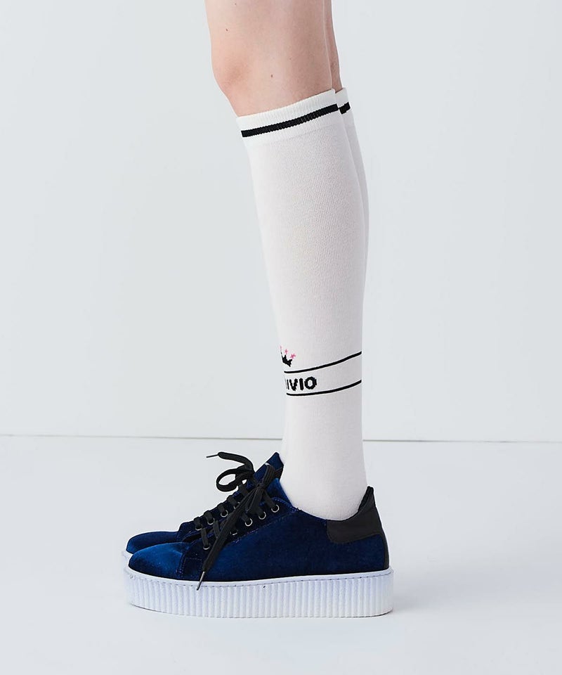 モデル着用画像（ホワイト×ブラック）