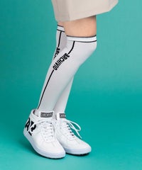 モデル着用画像（ホワイト）