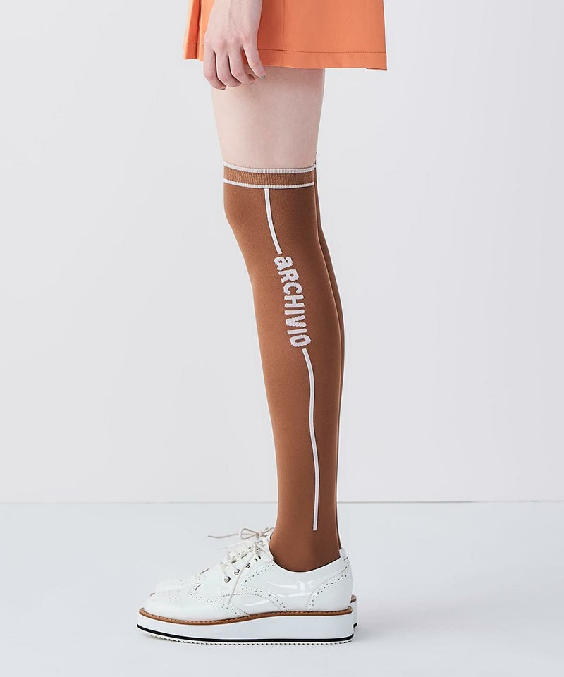 モデル着用画像（ブラウン）