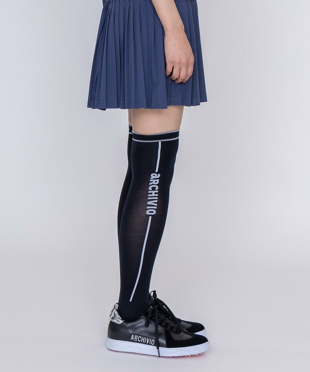 モデル着用画像（ブラック）