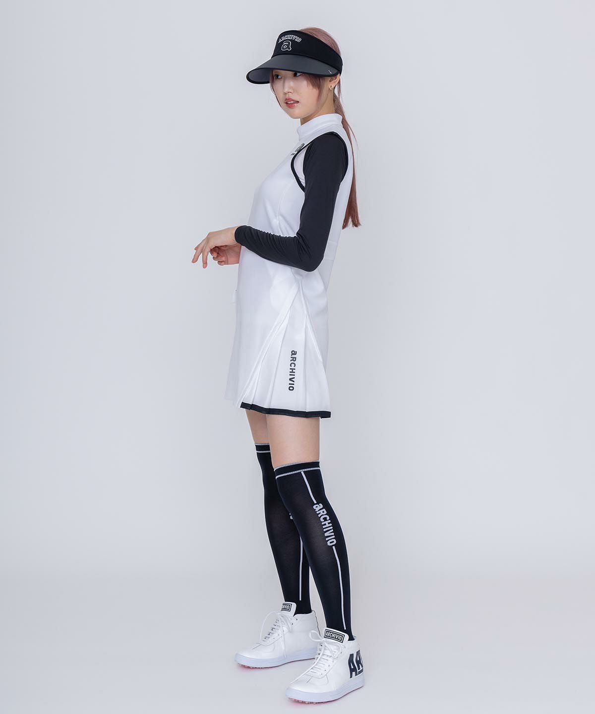 モデル着用画像（ブラック）