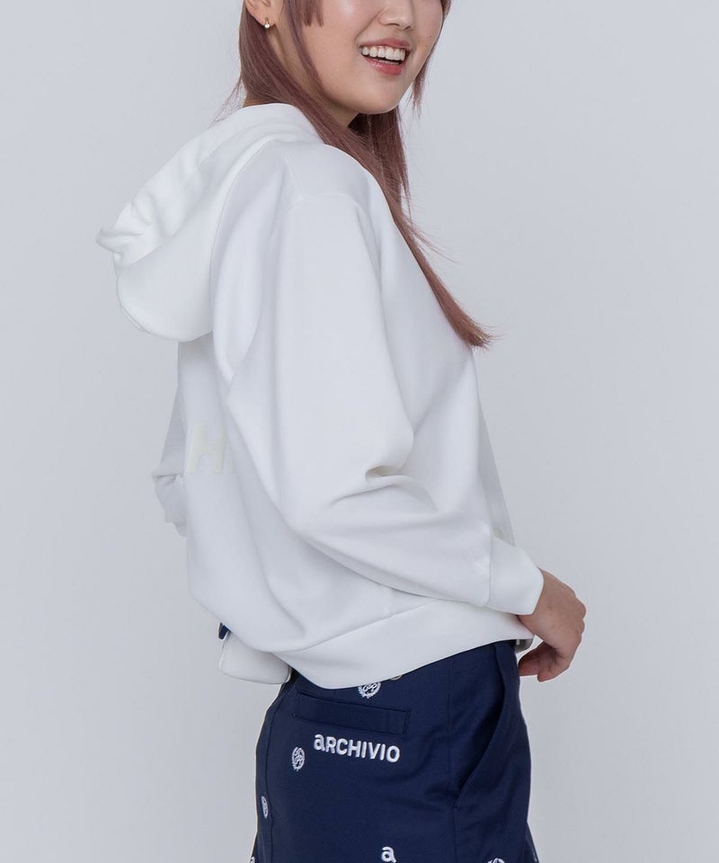 モデル着用画像（ホワイト）