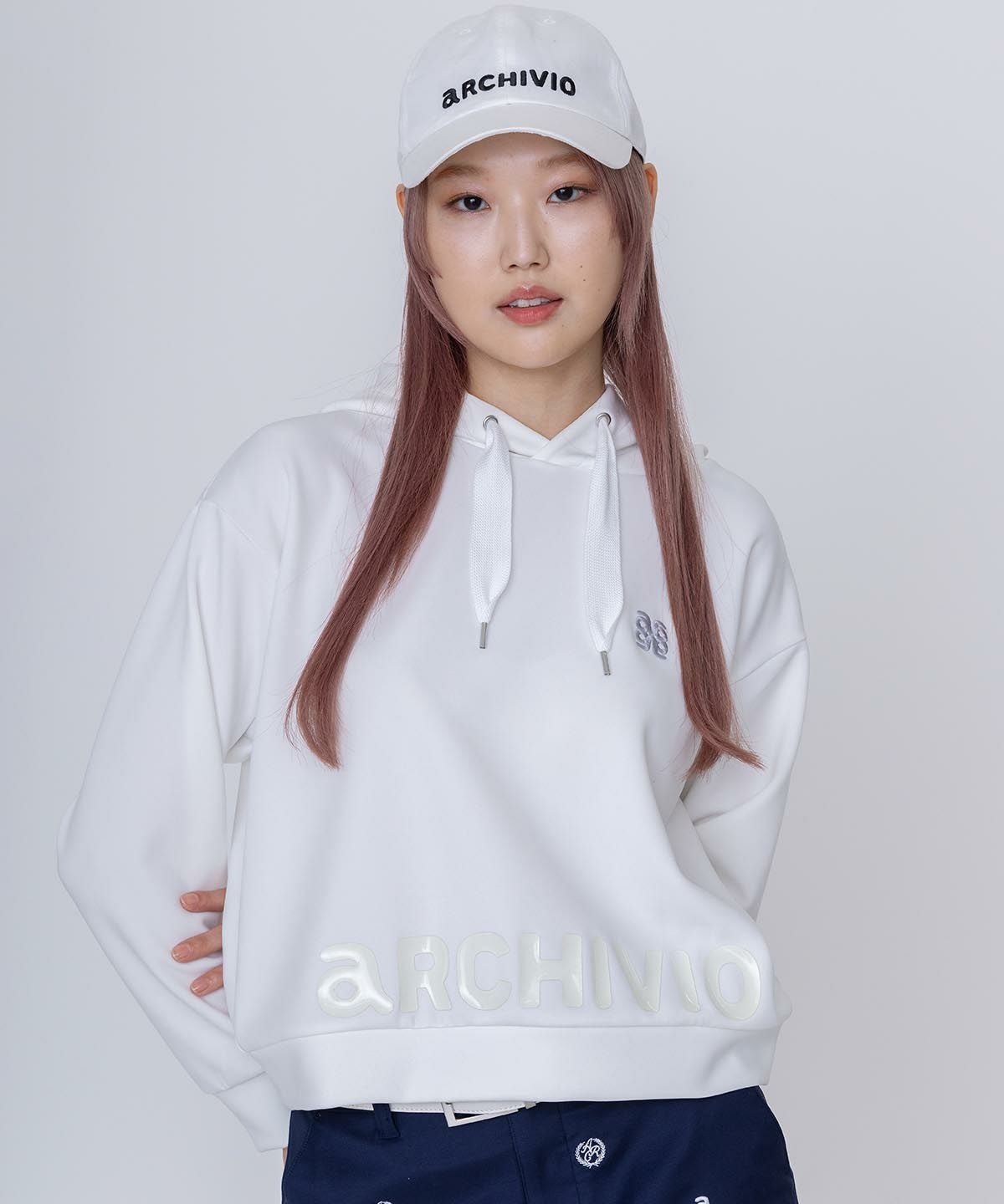 モデル着用画像（ホワイト）