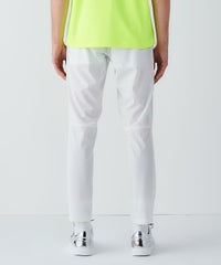 モデル着用画像(ホワイト)