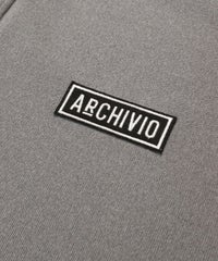 ロゴデザイン部分（ライトグレー）