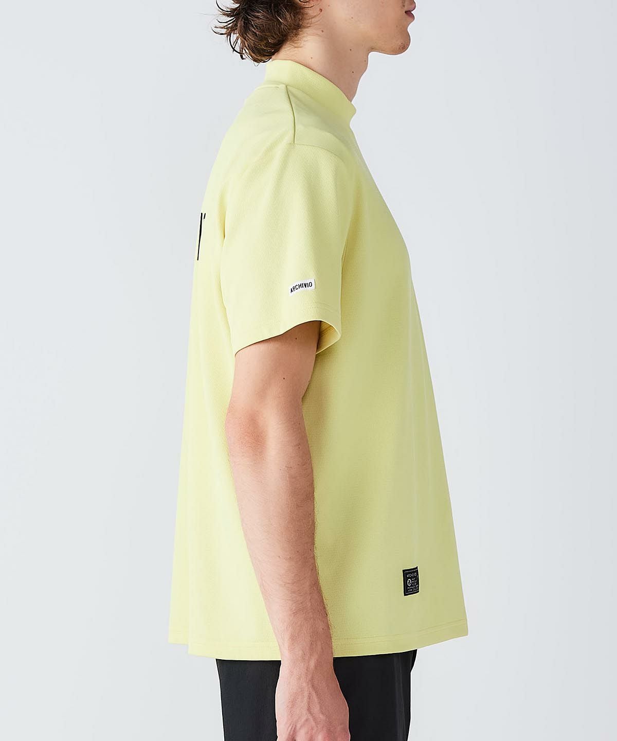 モデル着用画像（イエロー）