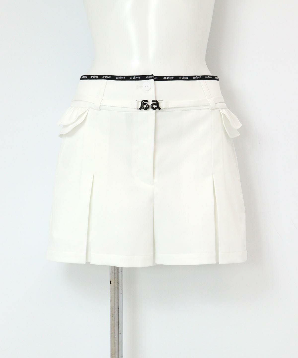 ベルト付き撥水ショートパンツ（ホワイト）