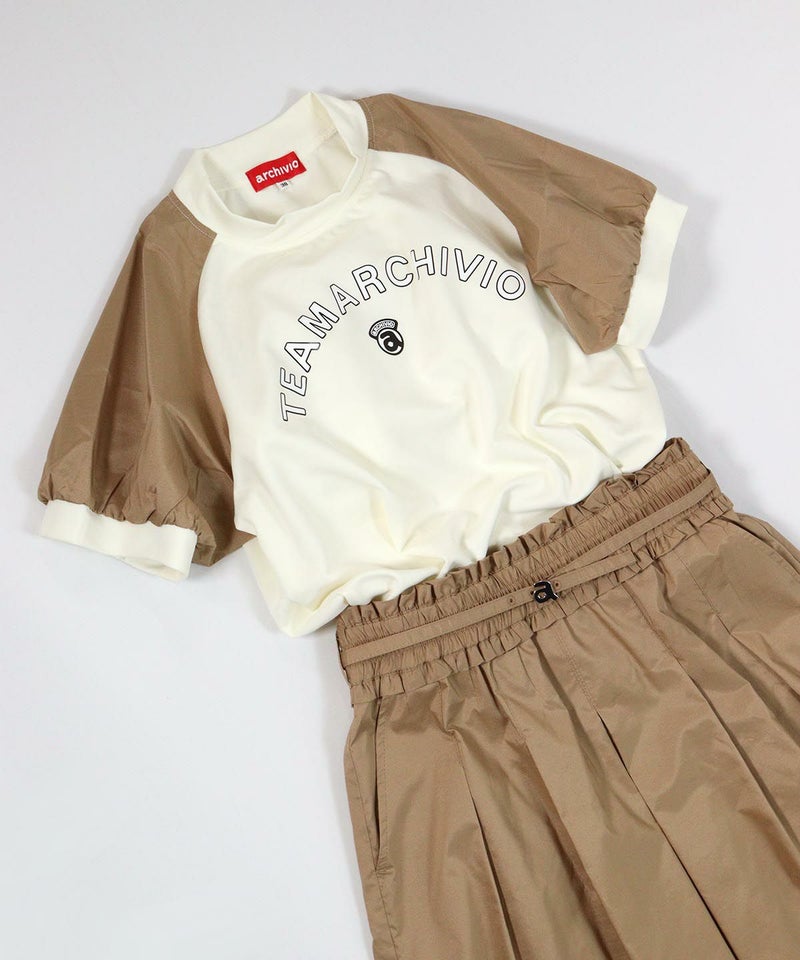 コーディネート画像(ホワイト×ベージュ)