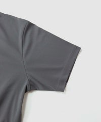 袖部分（グレー）