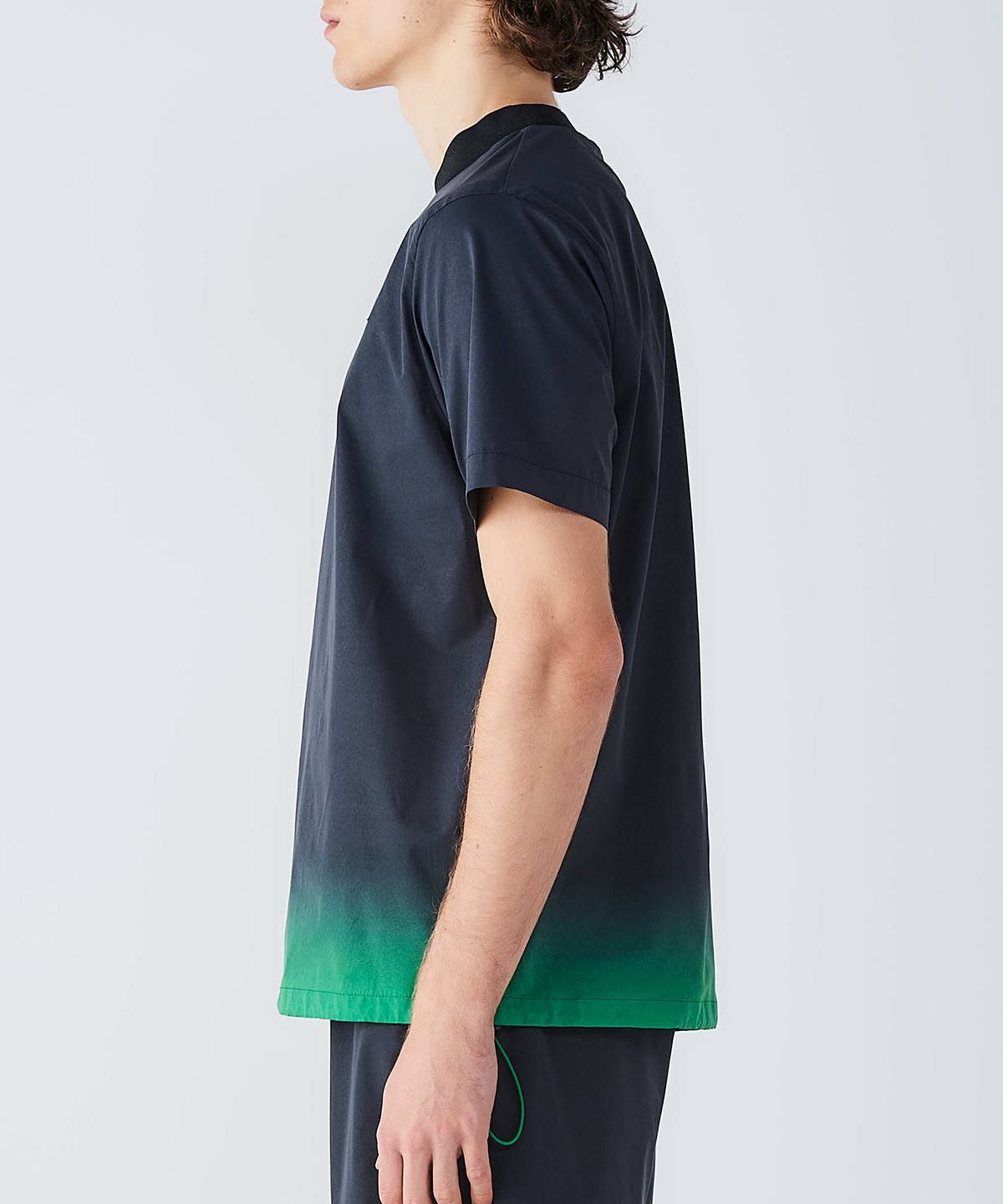 モデル着用画像(ブラック)