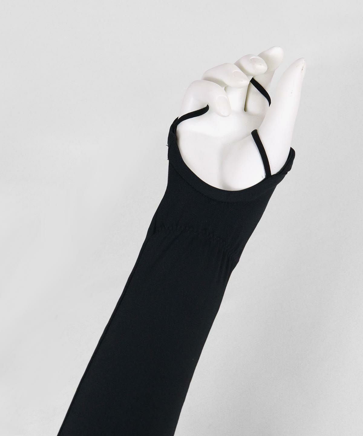 袖部分（ブラック）