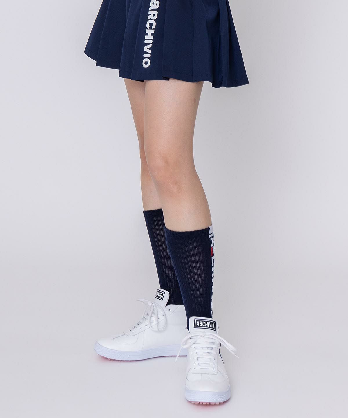 モデル着用画像（ネイビー）