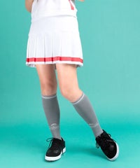 モデル着用画像（ホワイト）