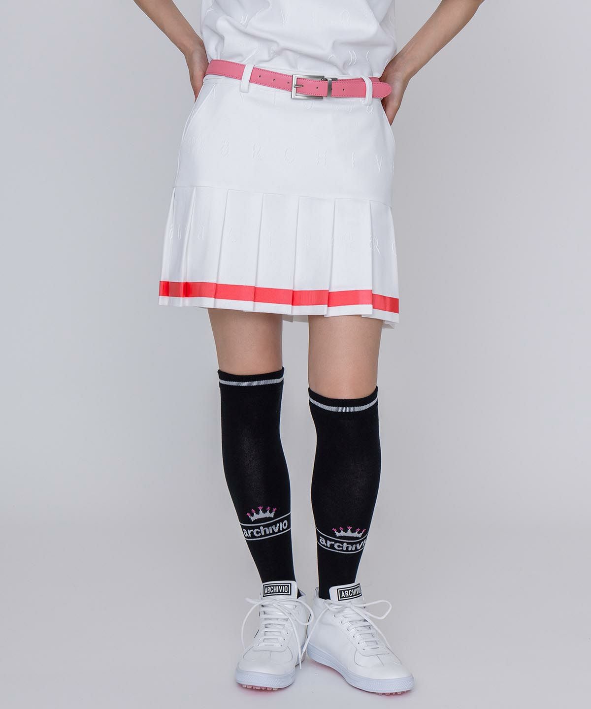 モデル着用画像（ホワイト）