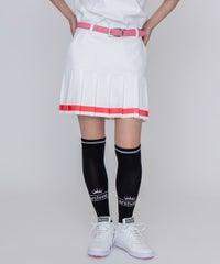 モデル着用画像（ホワイト）