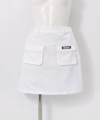 バックロゴプリーツ撥水スカート(ホワイト)前