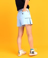 モデル着用画像（ライトブルー）