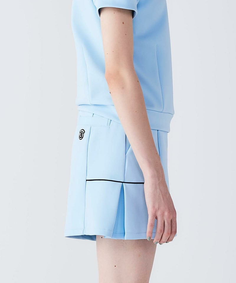 モデル着用画像（ライトブルー）