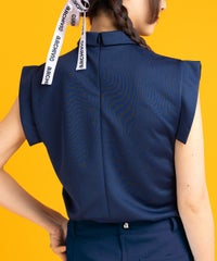 モデル着用画像（ネイビー）