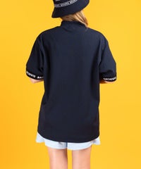 モデル着用画像（ネイビー）