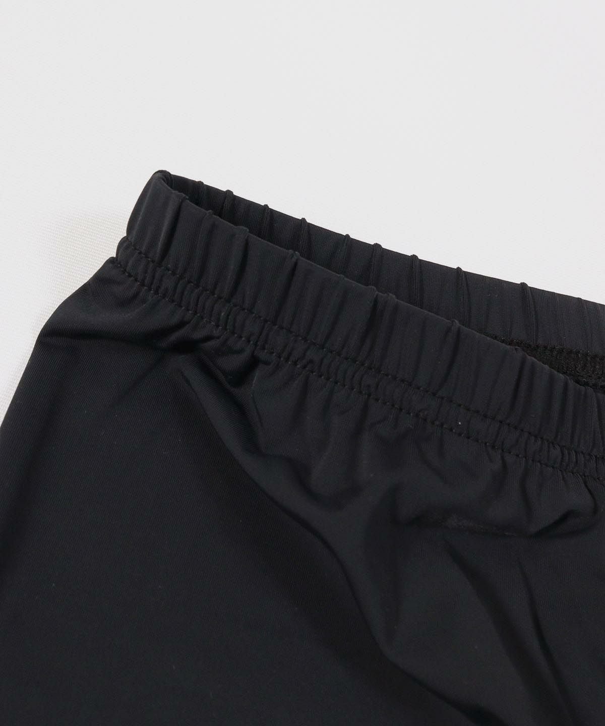 ウエスト部分（ブラック）