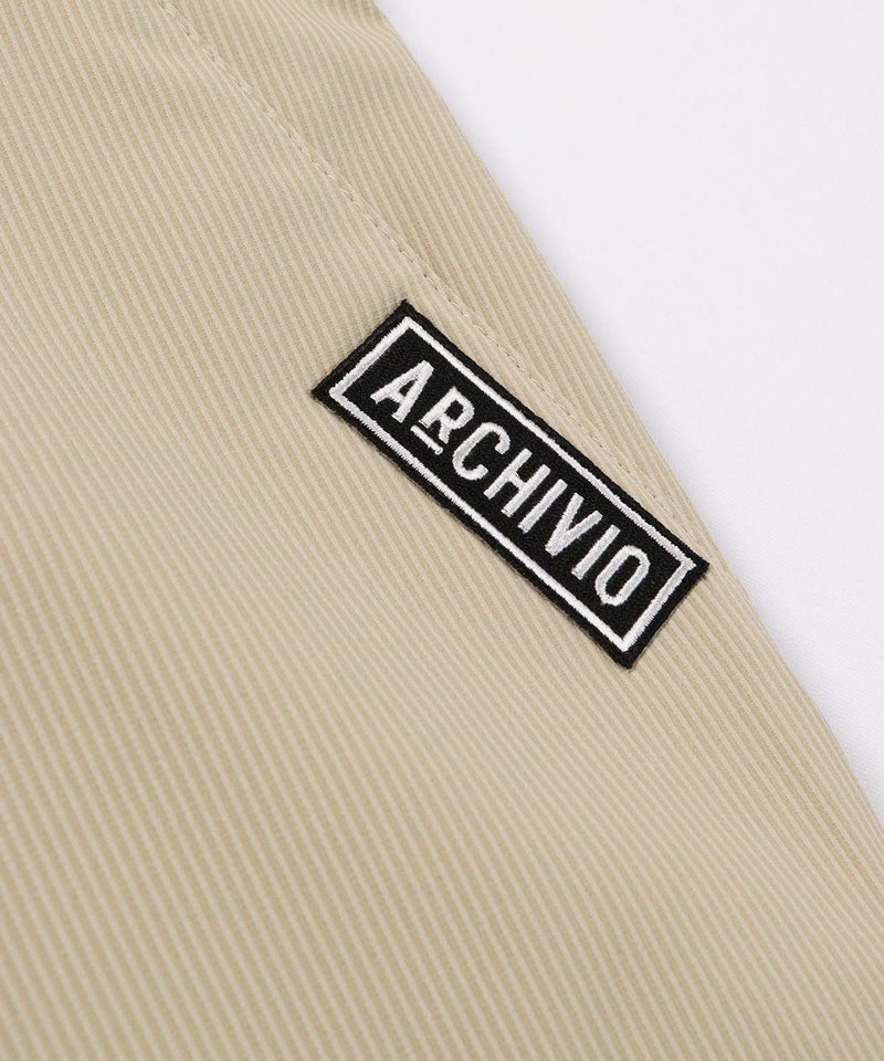 ロゴ部分（ベージュ）