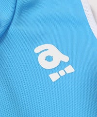 ロゴデザイン部分（ライトブルー）