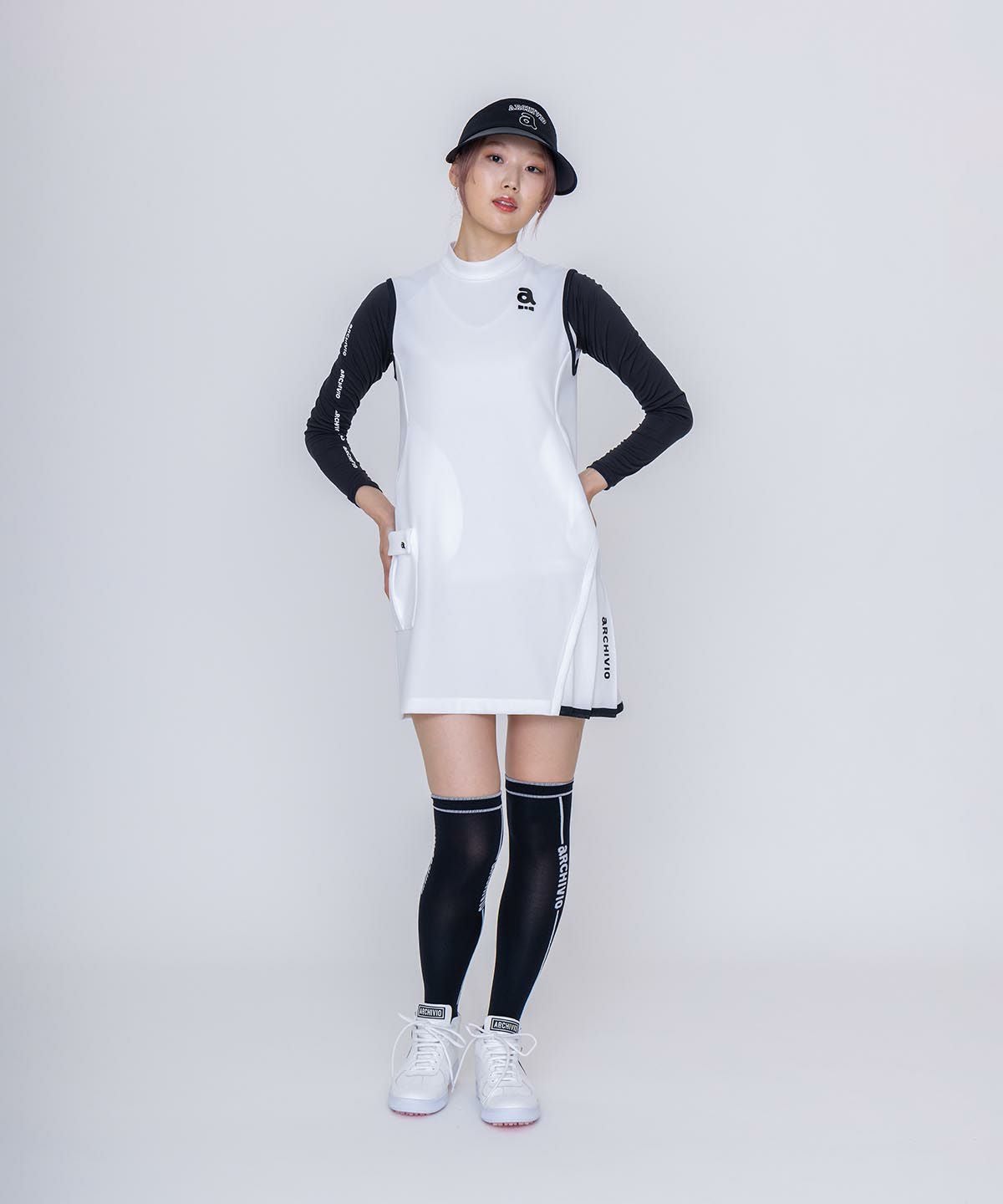 モデル着用画像（ホワイト）