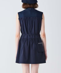 モデル着用画像（ネイビー）