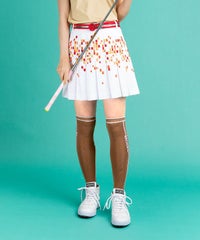 モデル着用画像（ホワイト×レッド）