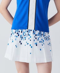 モデル着用画像（ホワイト×ブルー）