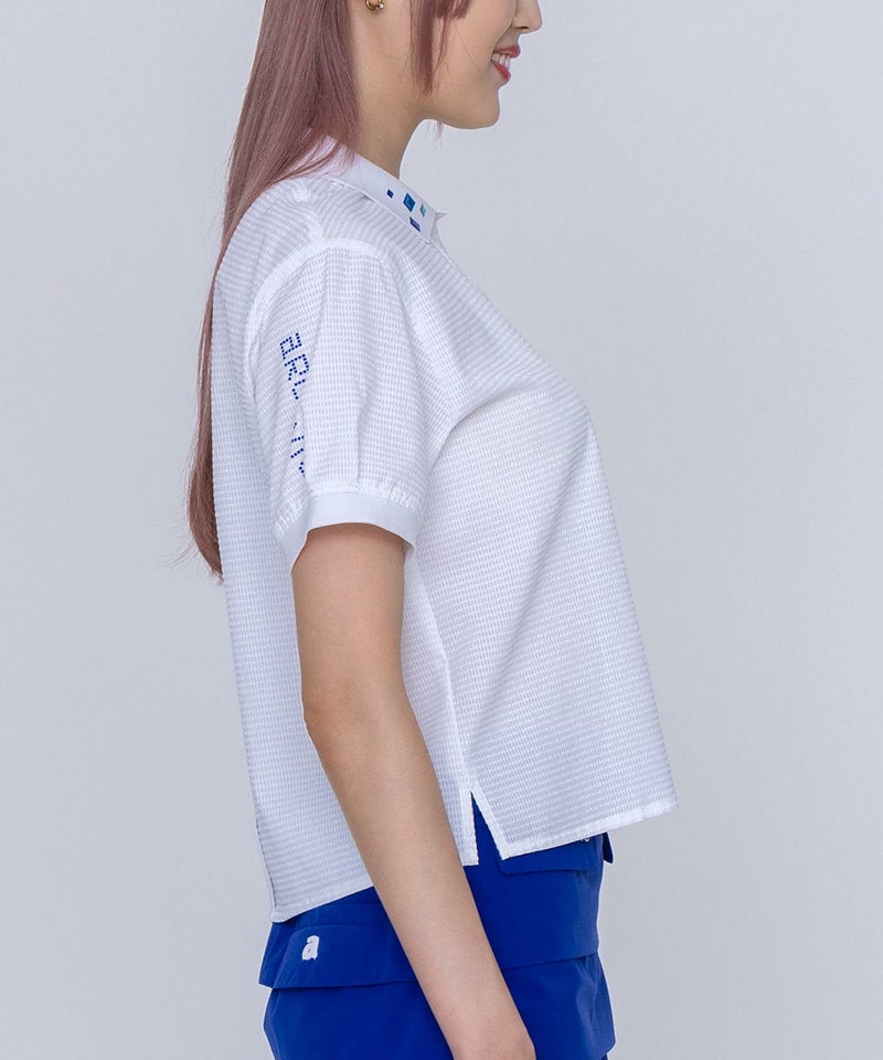 モデル着用画像（ホワイト×ブルー）