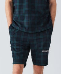 モデル着用画像（グリーン）