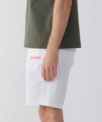 モデル着用画像（ホワイト）