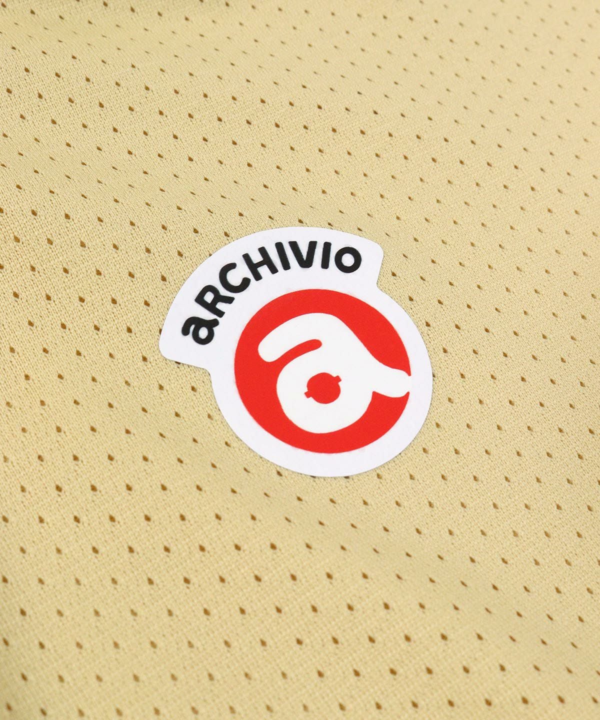 ロゴアップ(ベージュ)