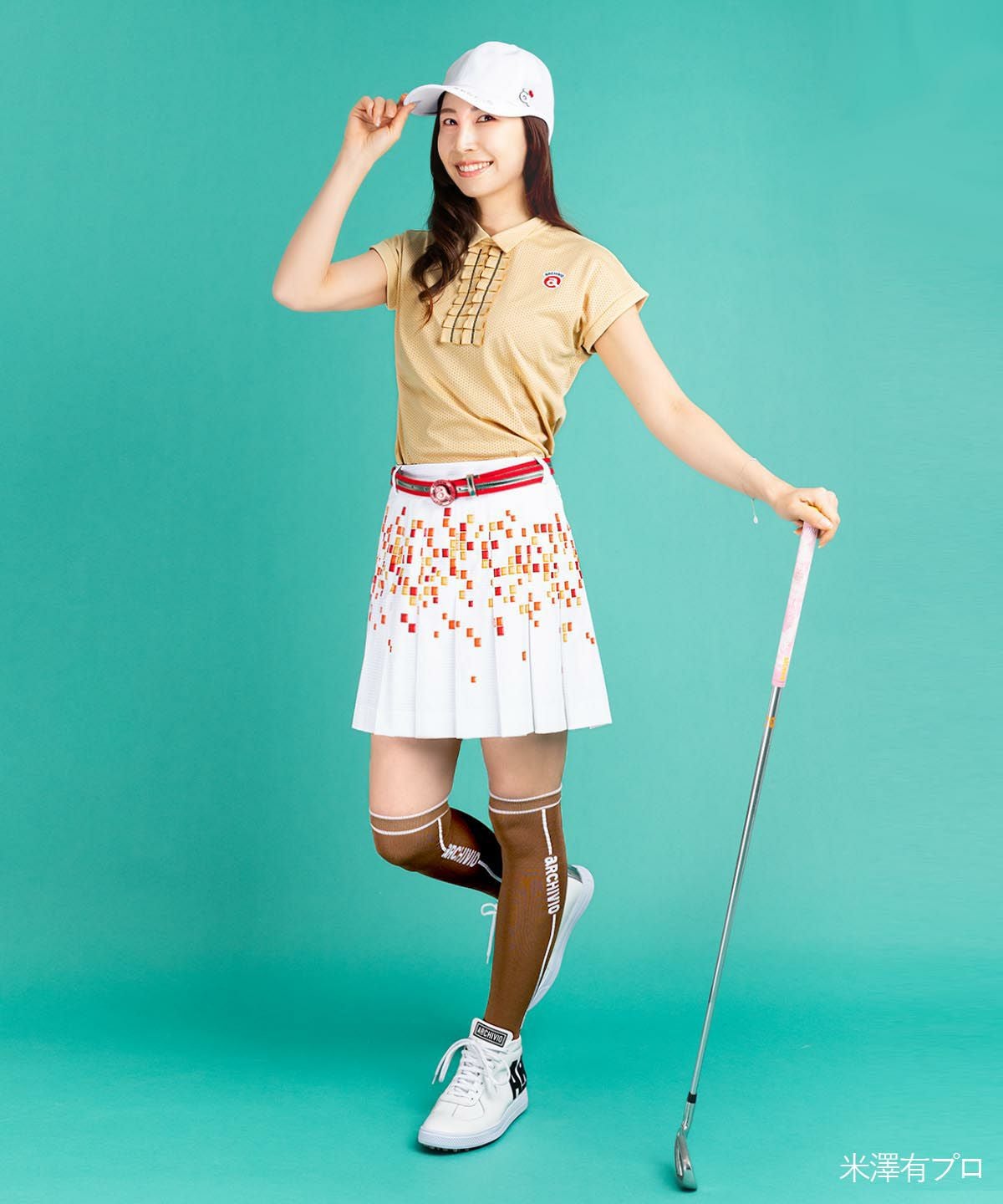 モデル着用画像（ベージュ）