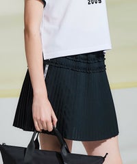 モデル着用画像（ブラック）