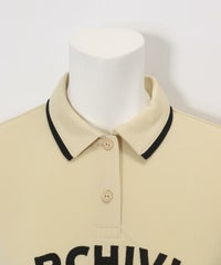 首元アップ(ベージュ)