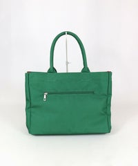 イラストトートバッグ後（グリーン）