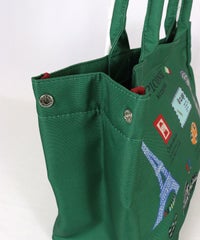 スナップボタン部分（グリーン）