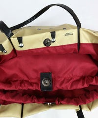 スナップ部分（ベージュ）