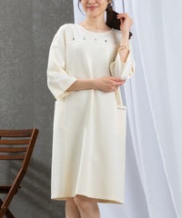 モデル着用画像（ホワイト）