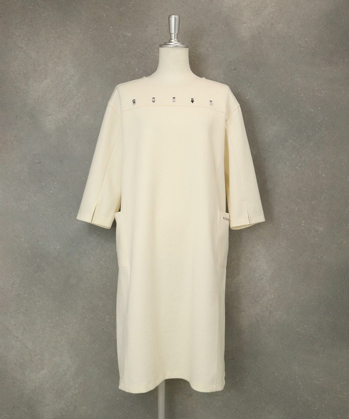 ビーズ刺繍ワンピース（ホワイト）