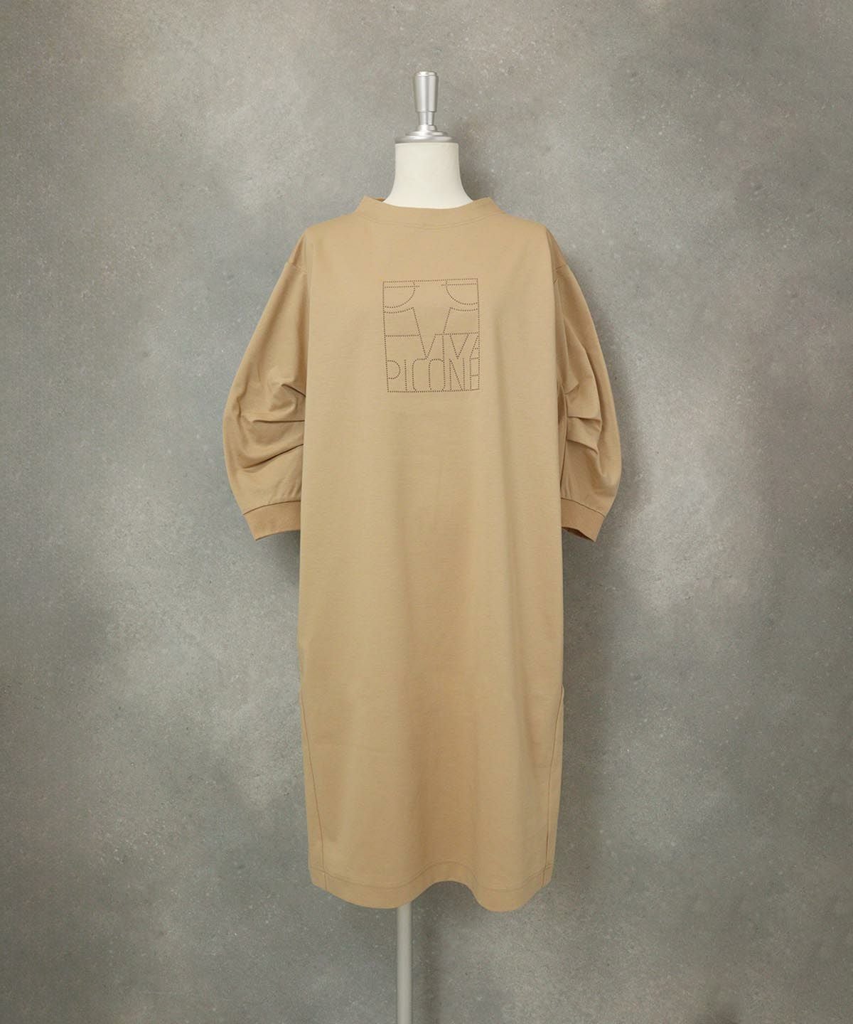 UV冷感タックスリーブワンピース（キャメル）