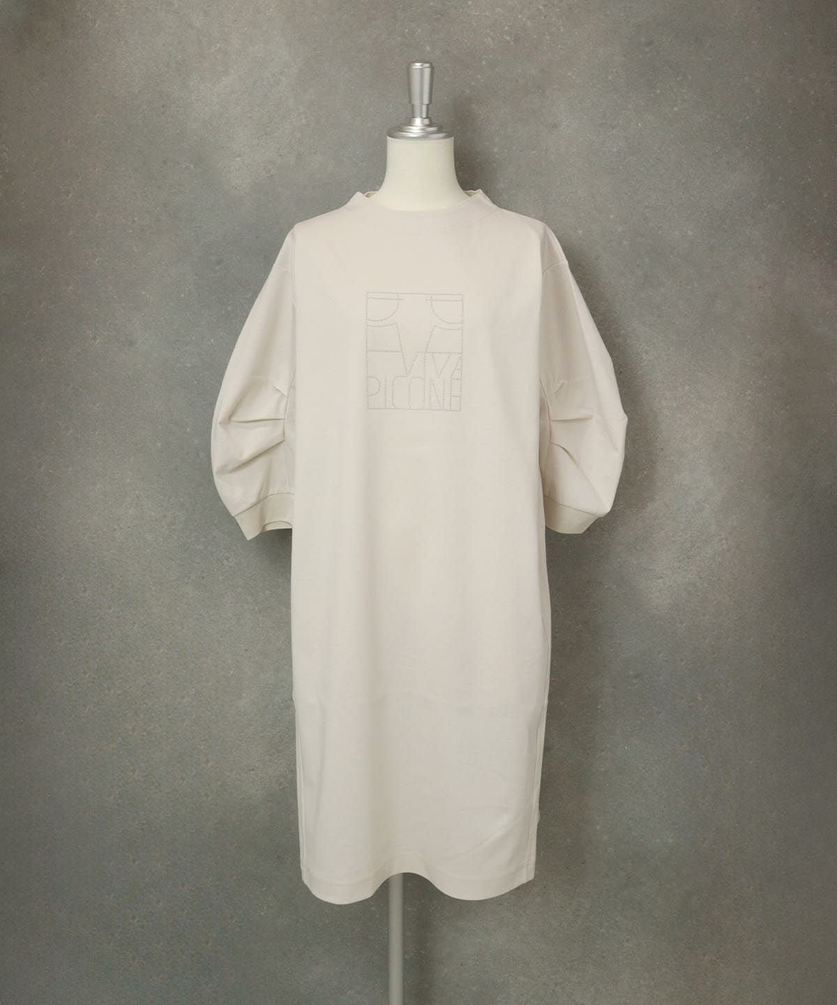 UV冷感タックスリーブワンピース（ベージュ）