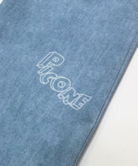 デザイン部分（ライトブルー）