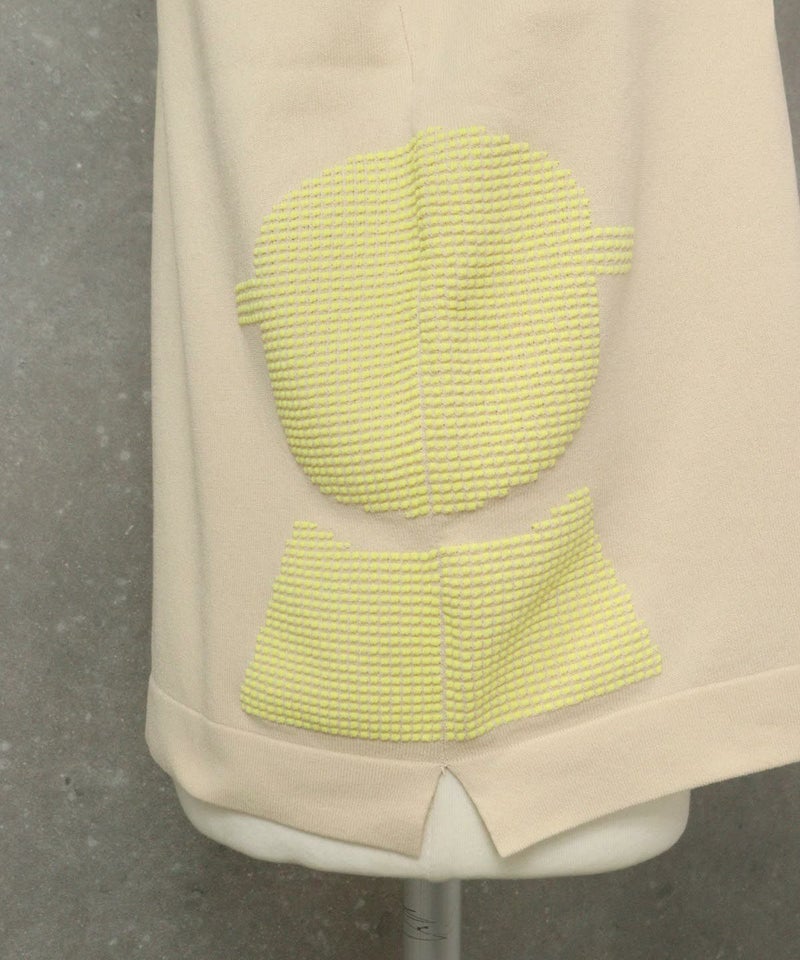 ウエスト装飾 ピコシルエット（ベージュ）