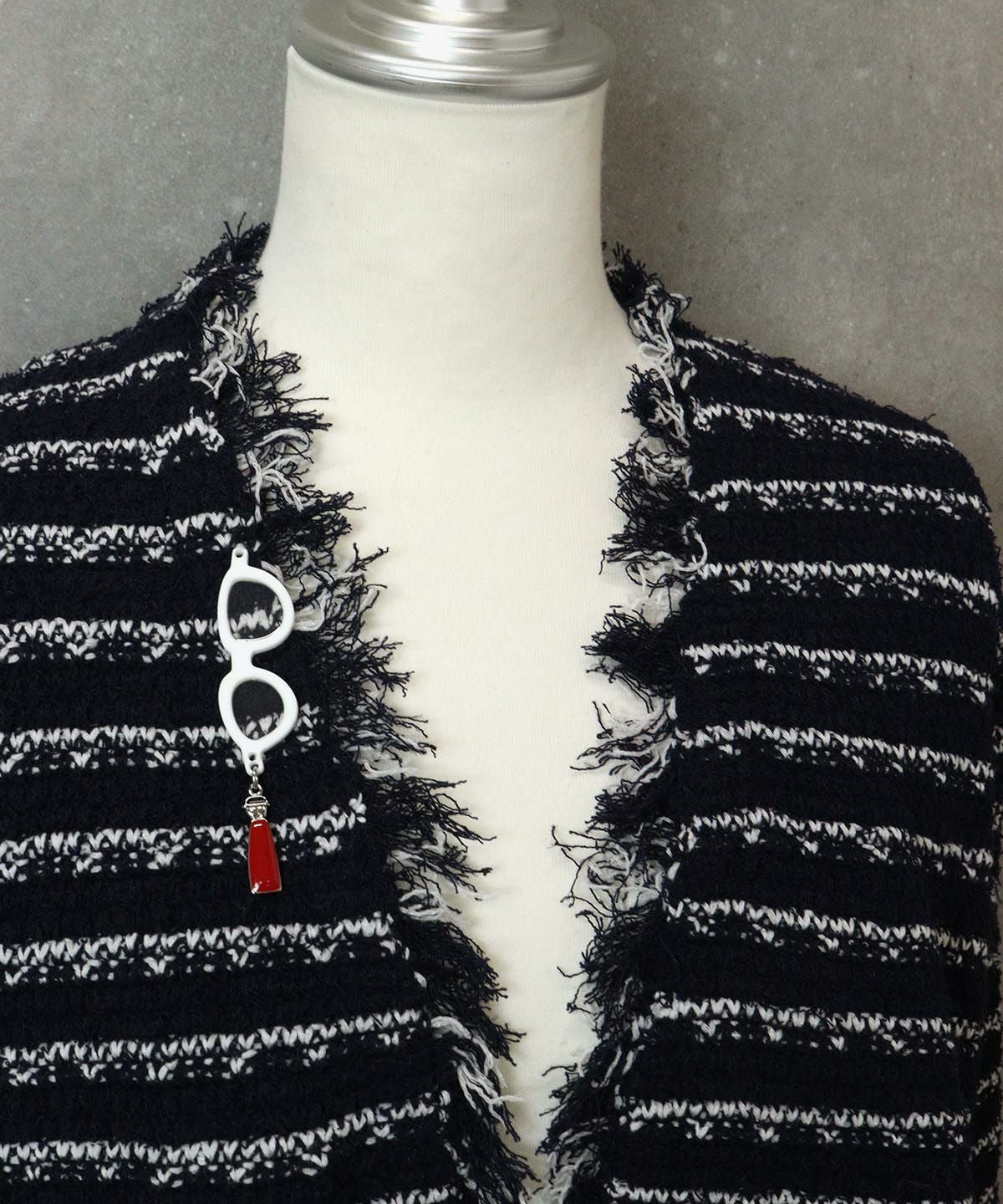 襟部分（ネイビー）