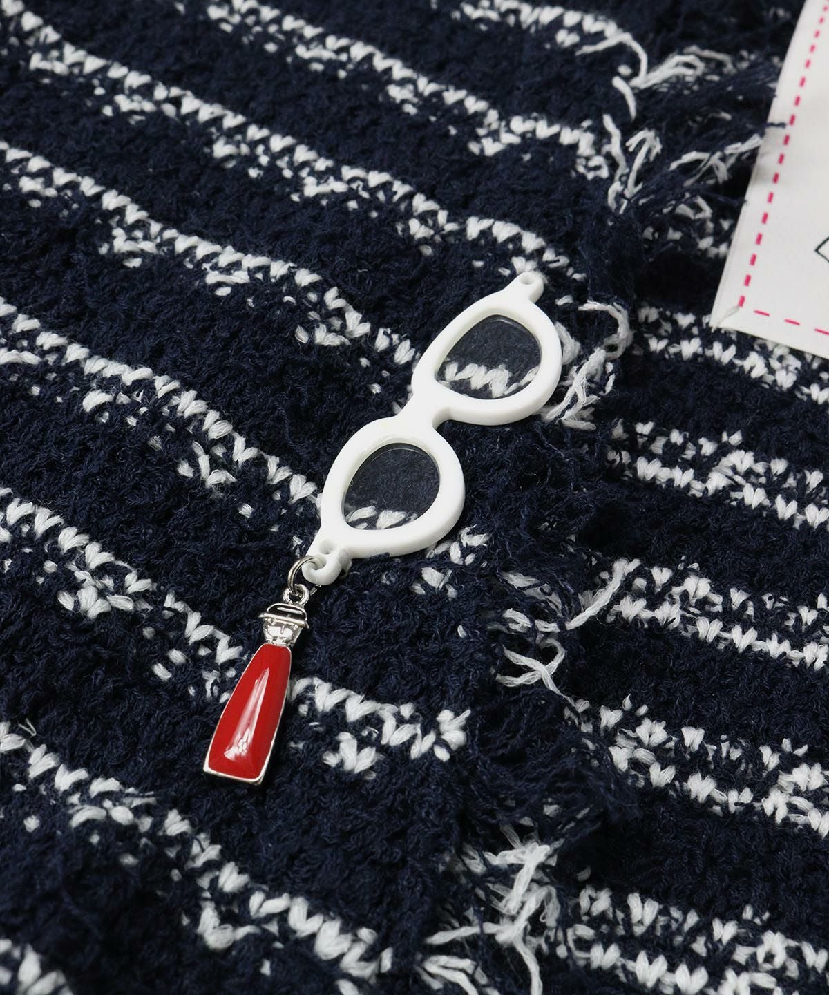 襟部分詳細（ネイビー）